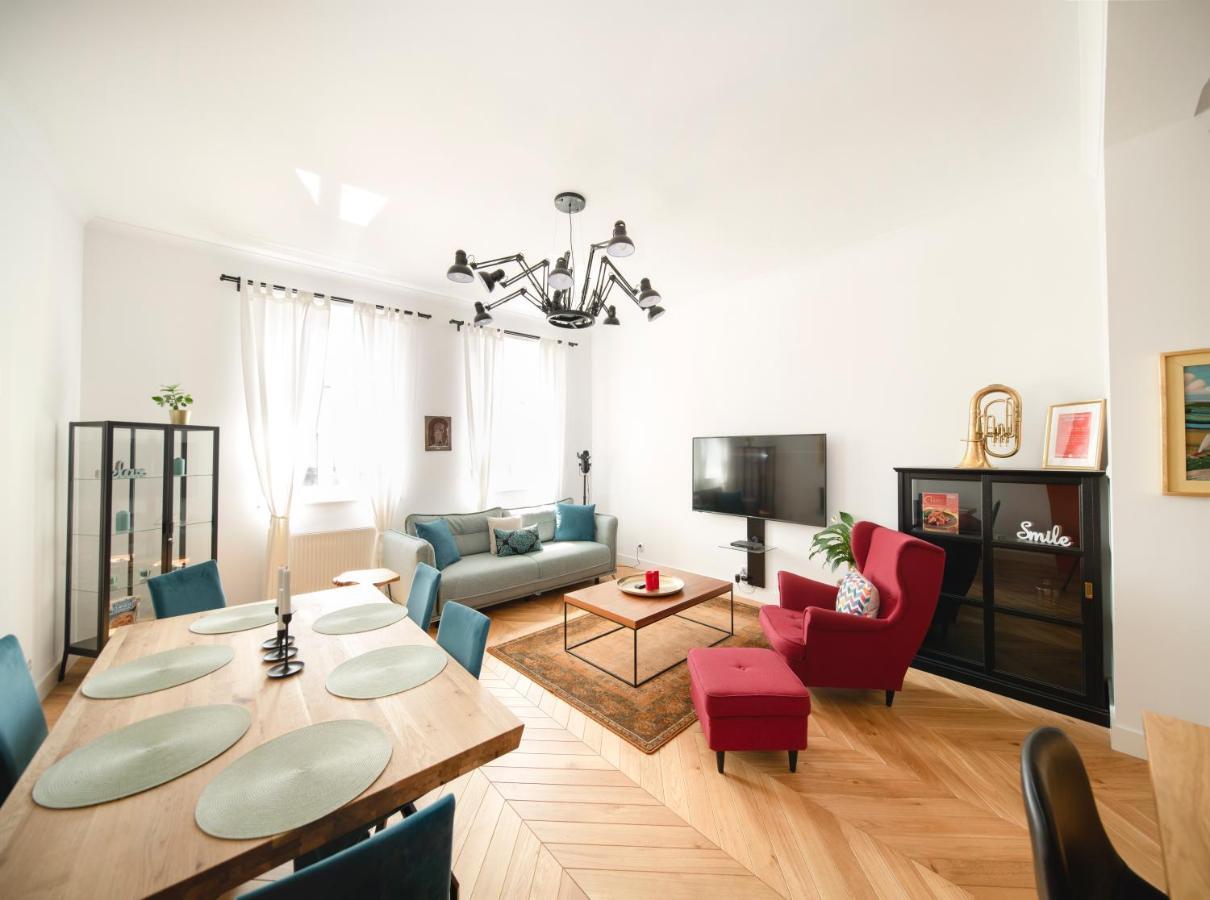 Tcf Home - Big Apartment With Free Garage Krakkó Kültér fotó